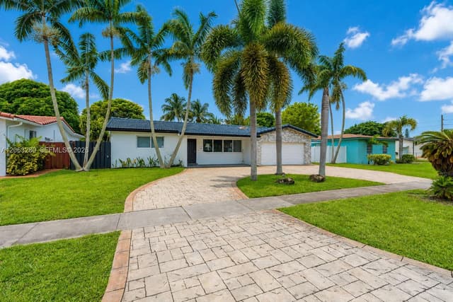 5424 Garfield St, Hollywood FL 33021 - Hollywood, FL - Photo 2