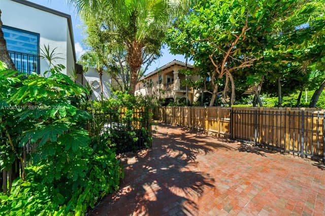 3145 Jackson Ave, Miami FL 33133 - Miami, FL - Photo 2