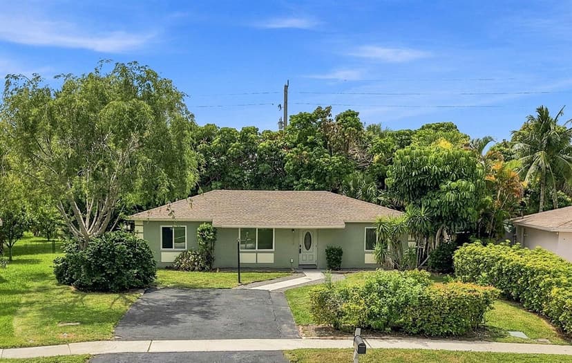 9734 Alaska Circle, Boca Raton FL 33434