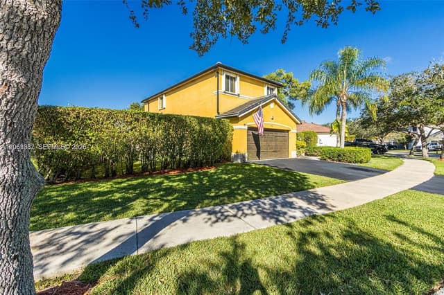 1280 Majesty Ter, Weston FL 33327 - Weston, FL - Photo 6