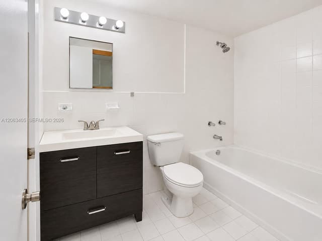 104 SW 9th St # 1403, Miami FL 33130 - Miami, FL - Photo 2