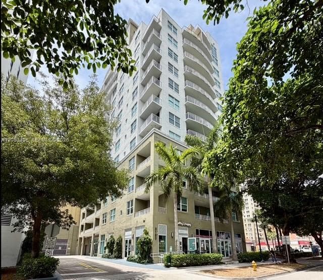 3180 SW 22nd Ter # 601, Miami FL 33145