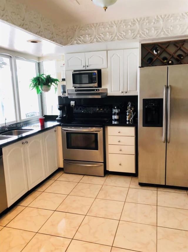 2160 NW 82nd Ter, Sunrise FL 33322 - Sunrise, FL - Photo 3