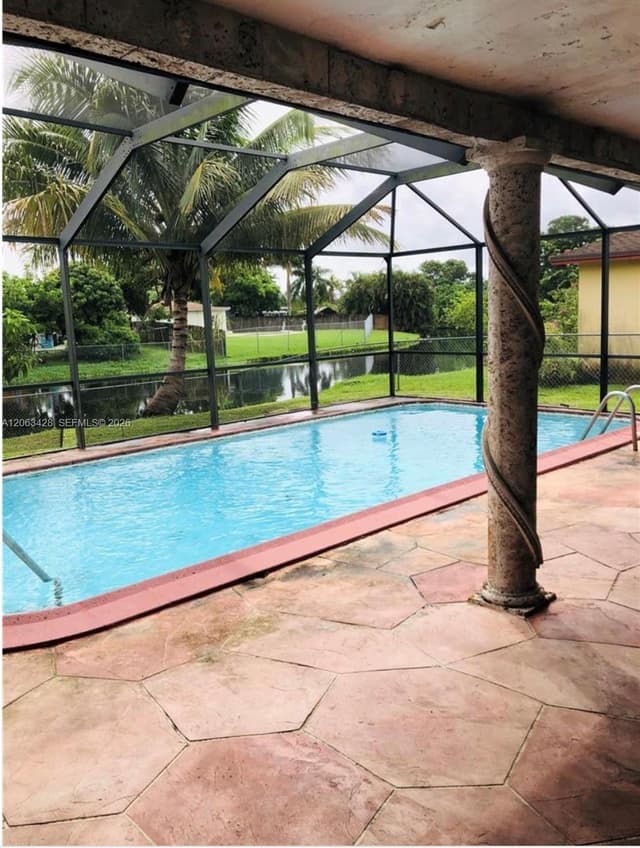 2160 NW 82nd Ter, Sunrise FL 33322 - Sunrise, FL - Photo 4