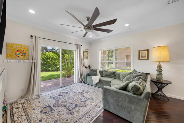 4501 Windmill Palm Way, Green Acres FL 33463 - Green Acres, FL - Photo 4
