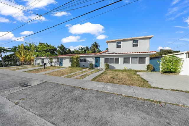 11021 SW 4th St, Sweetwater FL 33174 - Sweetwater, FL - Photo 2