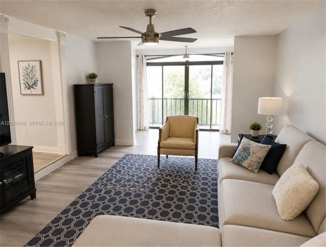 3760 Inverrary Dr # 2P, Lauderhill FL 33319 - Lauderhill, FL - Photo 4