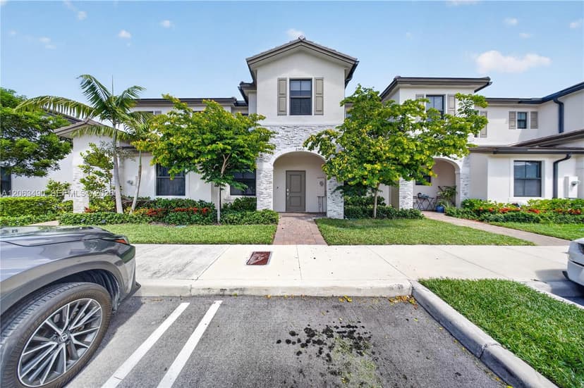 23450 SW 127th Pl, Homestead FL 33032