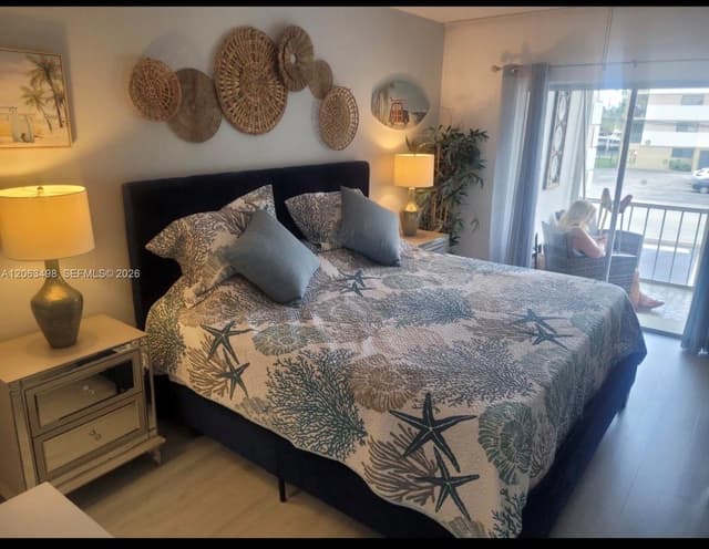 300 Golden Isles Dr # 217, Hallandale Beach FL 33009 - Hallandale Beach, FL - Photo 4