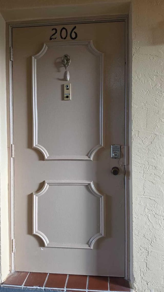 100 ASHBURY Road # 206, Hollywood FL 33024 - Hollywood, FL - Photo 2