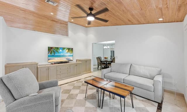 10740 NW 19th Street, Coral Springs FL 33071 - Coral Springs, FL - Photo 6