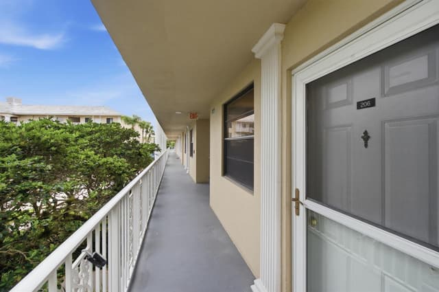 3515 VILLAGE Boulevard # 206, West Palm Beach FL 33409 - West Palm Beach, FL - Photo 3
