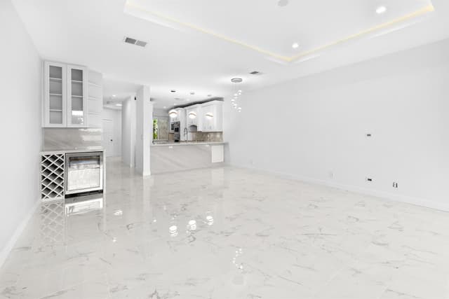 88 N Lakeshore Drive, Hypoluxo FL 33462 - Hypoluxo, FL - Photo 7