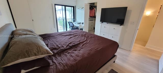 4682 NW 83rd Ave, Doral FL 33166 - Doral, FL - Photo 5