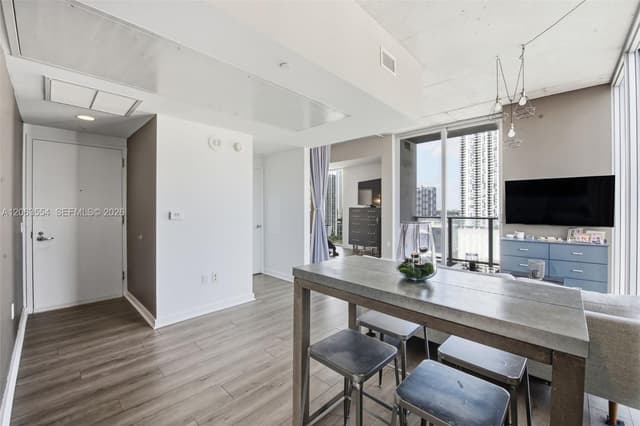 151 SE 1st St # 1910, Miami FL 33131 - Miami, FL - Photo 5