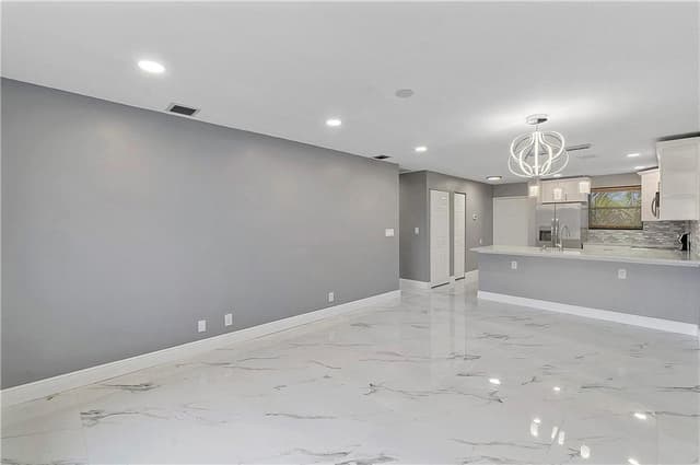 11477 NW 39th Court # 1, Coral Springs FL 33065 - Coral Springs, FL - Photo 7