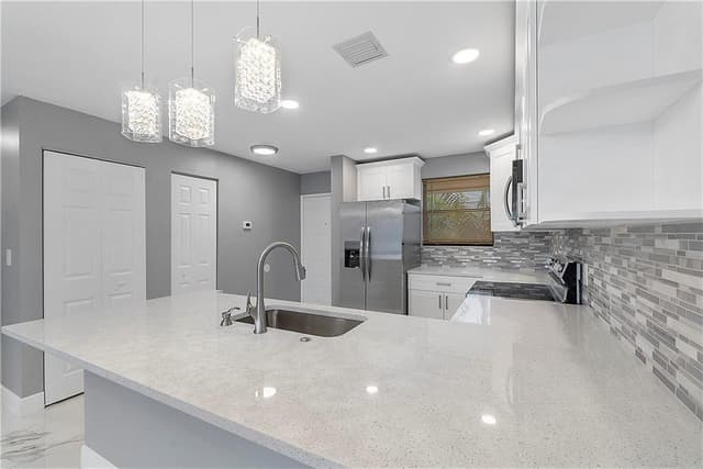 11477 NW 39th Court # 1, Coral Springs FL 33065 - Coral Springs, FL - Photo 3