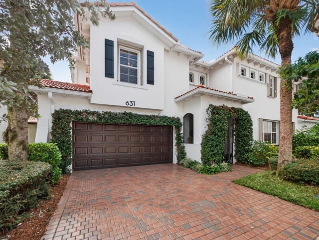 631 MOONDANCER Court, Palm Beach Gardens FL 33410 - Palm Beach Gardens, FL - Photo 2