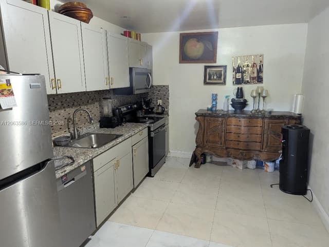 3206 SW 47th Ave, West Park FL 33023 - West Park, FL - Photo 6