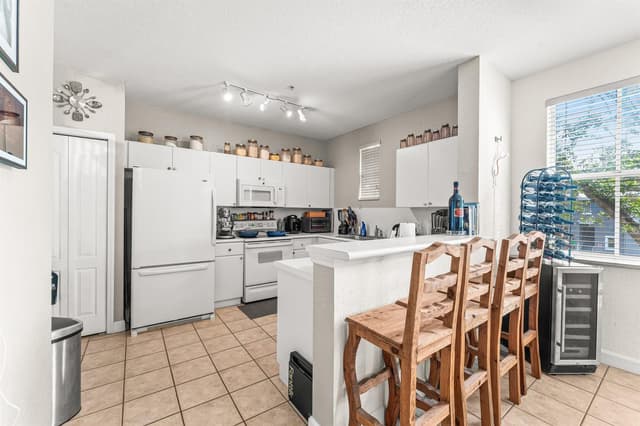 1012 Shoma Drive, Royal Palm Beach FL 33414 - Royal Palm Beach, FL - Photo 4