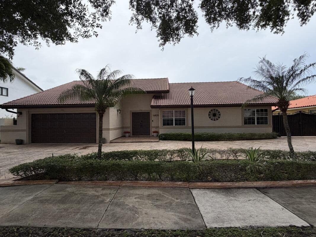 16820 NW 80th Court, Hialeah FL 33016 - Hialeah, FL - Photo 1