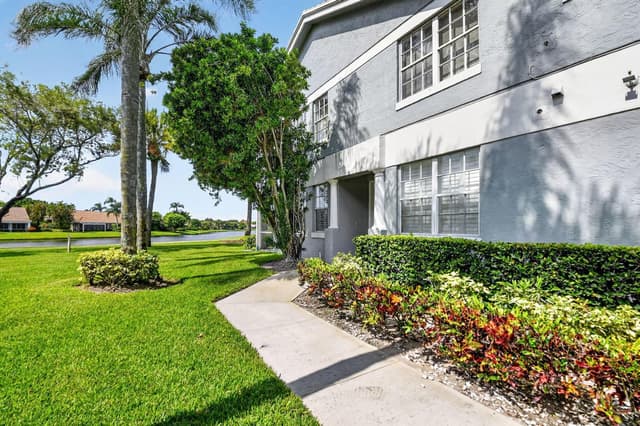 10148 ANDOVER COACH Circle # A1, Lake Worth FL 33449 - Lake Worth, FL - Photo 3