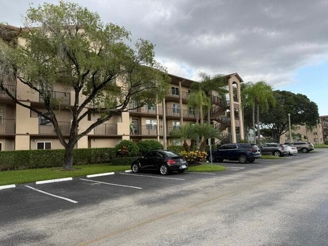 13455 SW 16TH Court # 212F, Pembroke Pines FL 33027 - Pembroke Pines, FL - Photo 2