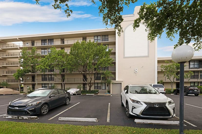 8 Royal Palm Way # 3010, Boca Raton FL 33432