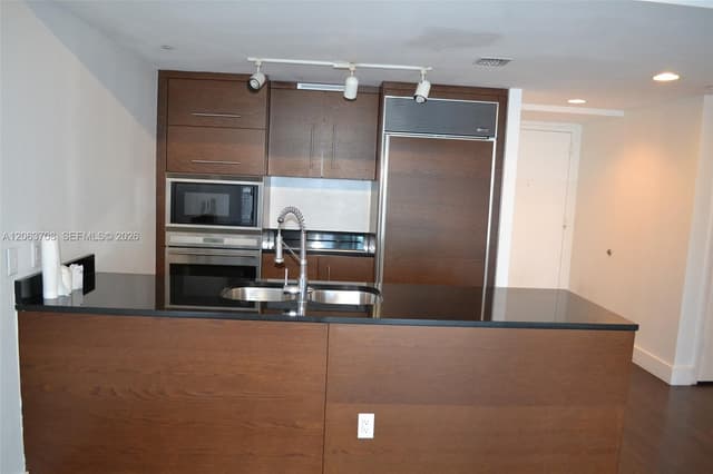 475 Brickell Ave # 1814, Miami FL 33131 - Miami, FL - Photo 6