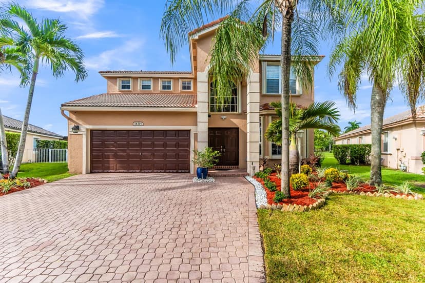 14315 NW 16TH Court, Pembroke Pines FL 33028
