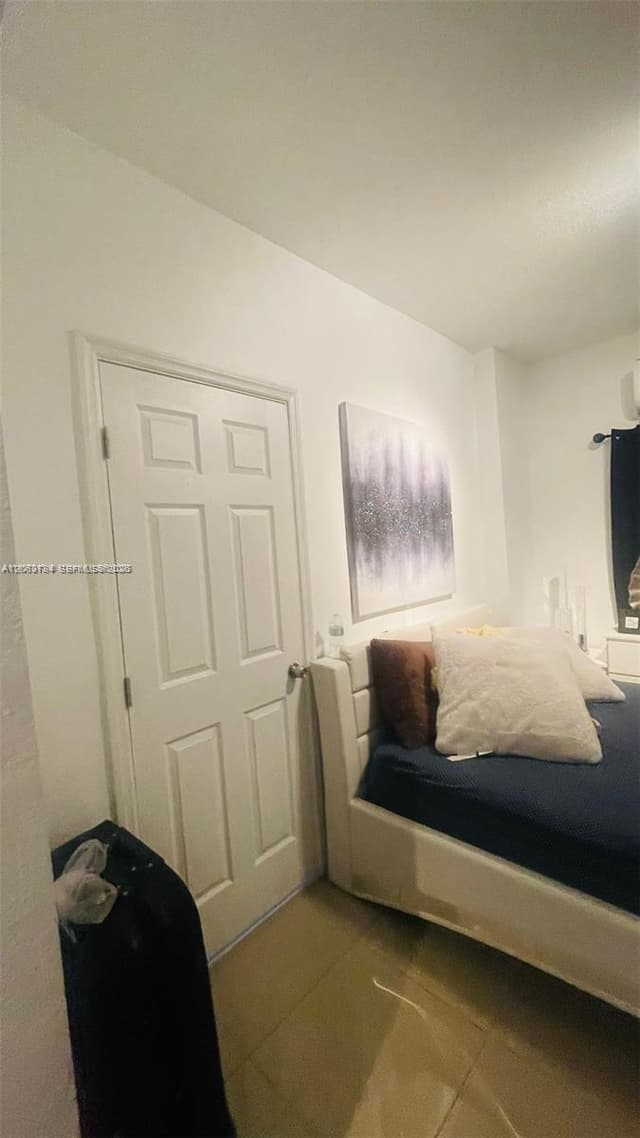 876 SW 2nd St, Miami FL 33130 - Miami, FL - Photo 7