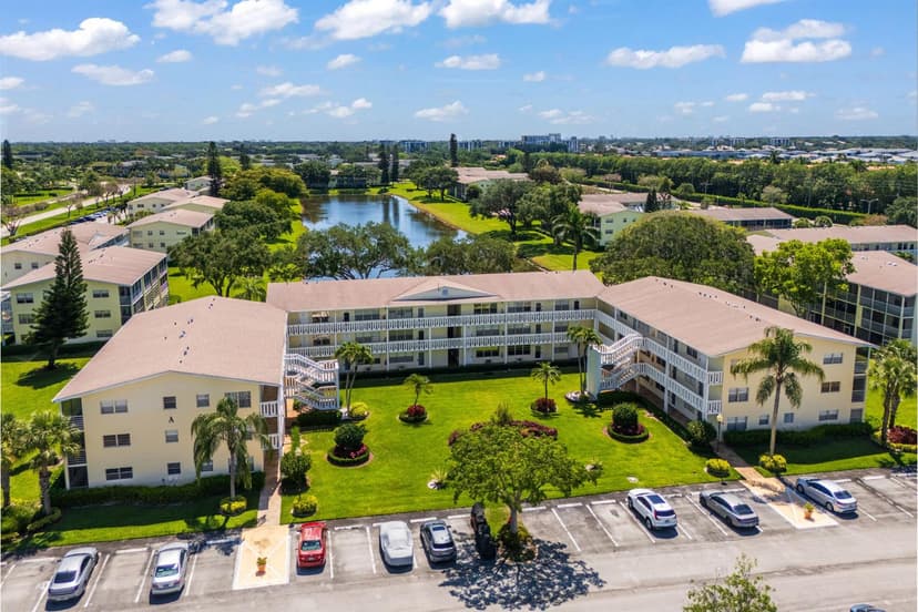20 Dorset A, Boca Raton FL 33434