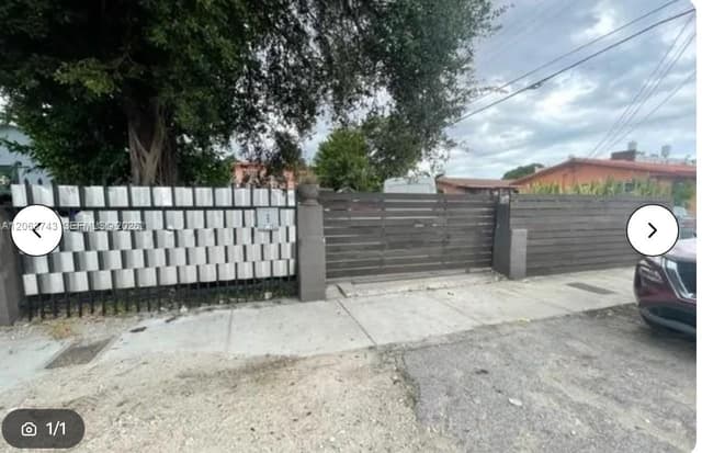 2215 NW 33rd St, Miami FL 33142 - Miami, FL - Photo 2