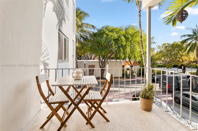 641 Espanola Way # 24, Miami Beach FL 33139 - Miami Beach, FL - Photo 4