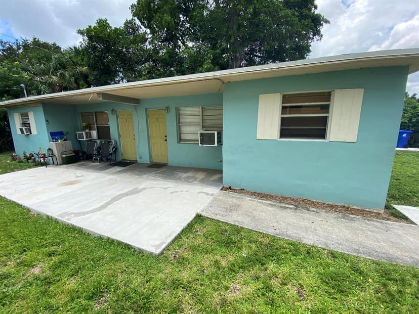 517 NW 15th Terrace, Fort Lauderdale FL 33311