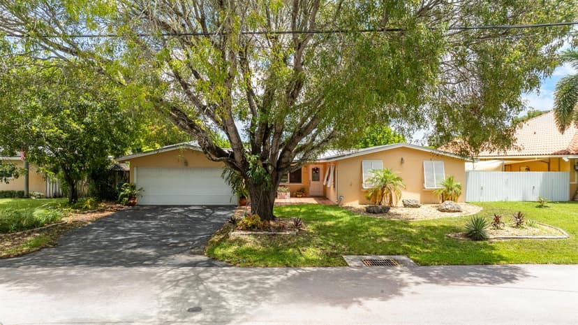 1601 NE 48TH Court, Oakland Park FL 33334
