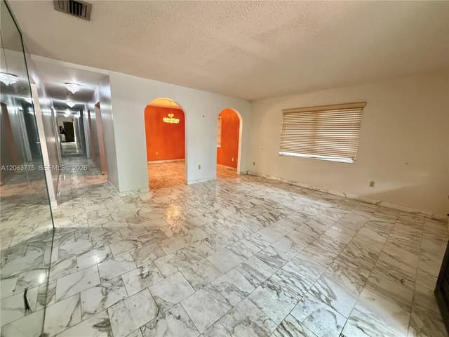 320 NW 61st Ave, Miami FL 33126 - Miami, FL - Photo 3
