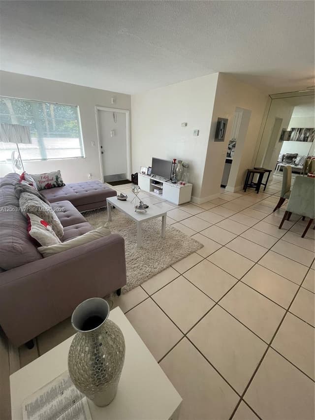1420 Atlantic Shores Blvd # 130, Hallandale Beach FL 33009 - Hallandale Beach, FL - Photo 4