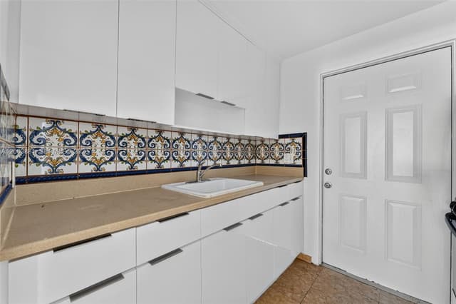 915 Jefferson Ave # 3D, Miami Beach FL 33139 - Miami Beach, FL - Photo 6