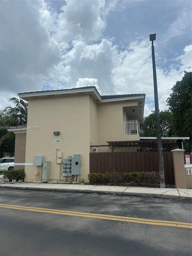 7380 NW 174th Ter # 204, Hialeah FL 33015 - Hialeah, FL - Photo 4