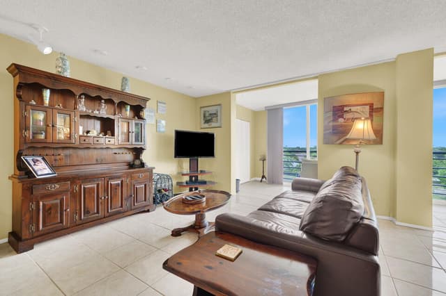 6461 NW 2nd Avenue # 509, Boca Raton FL 33487 - Boca Raton, FL - Photo 3