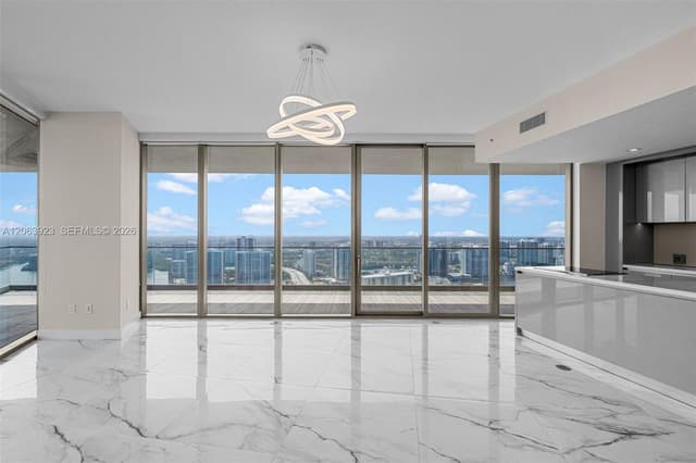 18975 Collins Ave # 3605, Sunny Isles Beach FL 33160 - Sunny Isles Beach, FL - Photo 2