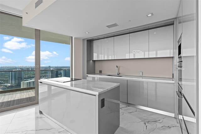 18975 Collins Ave # 3605, Sunny Isles Beach FL 33160 - Sunny Isles Beach, FL - Photo 7