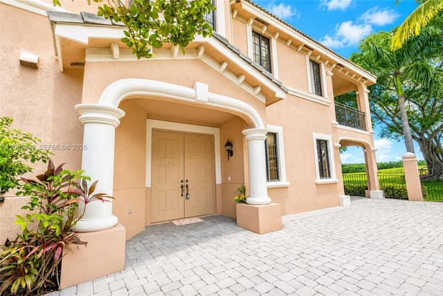 2703 Center Ct Dr # 14, Weston FL 33332 - Weston, FL - Photo 3