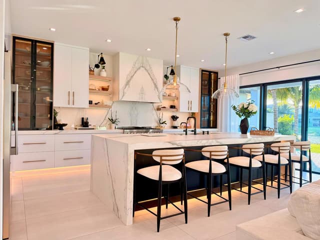 17065 Rainbow Fls Trail, Boca Raton FL 33496 - Boca Raton, FL - Photo 4