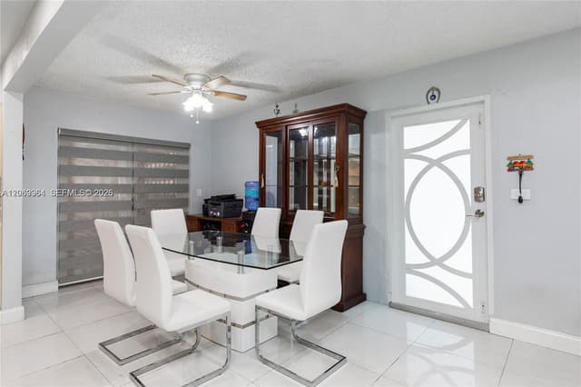 1211 NW 179th St, Miami Gardens FL 33169 - Miami Gardens, FL - Photo 4