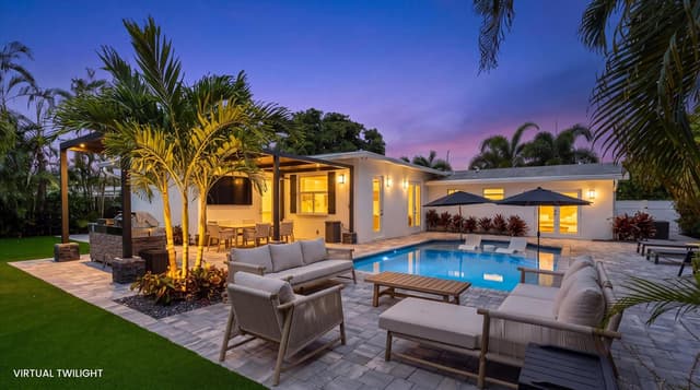 765 Lagoon Drive, North Palm Beach FL 33408 - North Palm Beach, FL - Photo 2