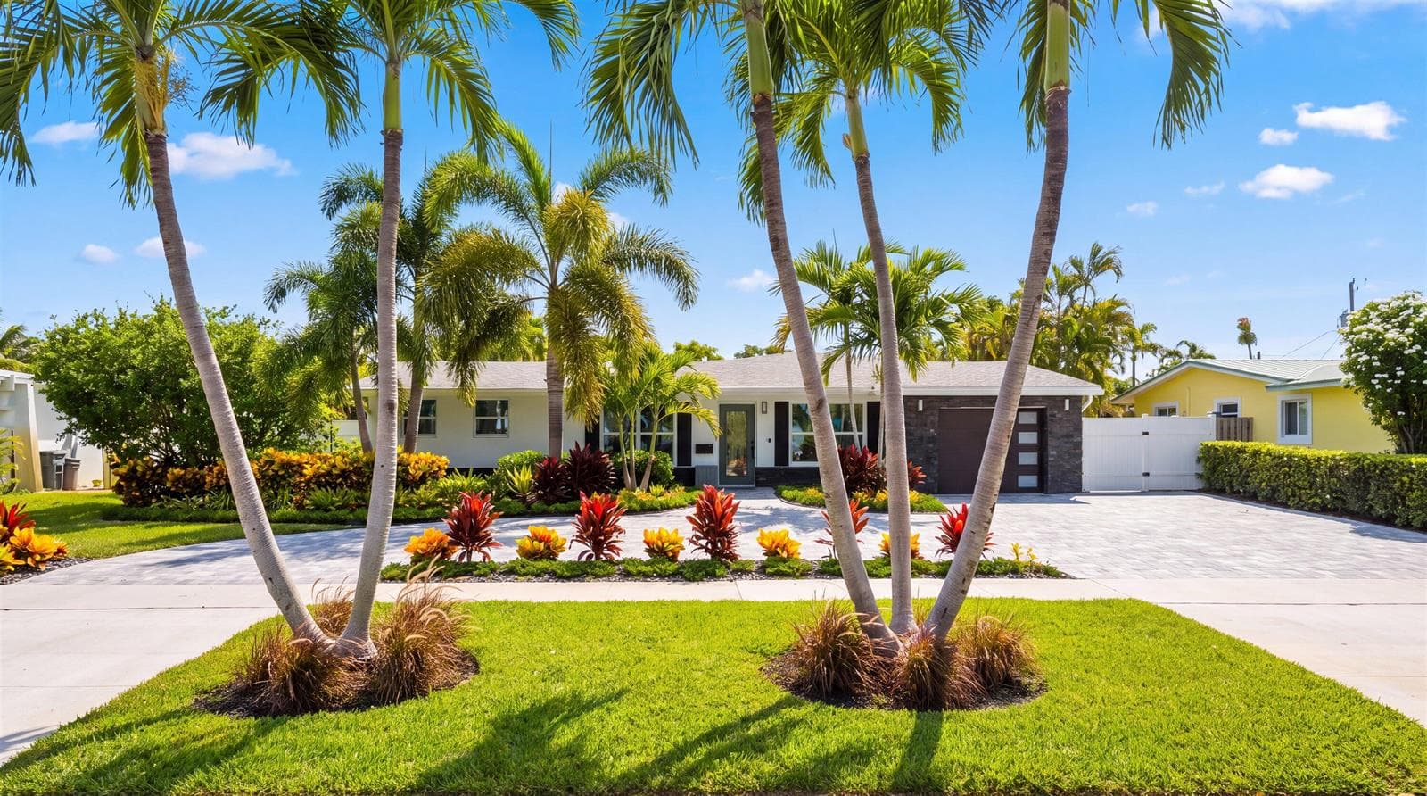 765 Lagoon Drive, North Palm Beach FL 33408 - North Palm Beach, FL - Photo 1
