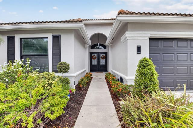 6133 Indian Forest Circle, Lake Worth FL 33463 - Lake Worth, FL - Photo 7