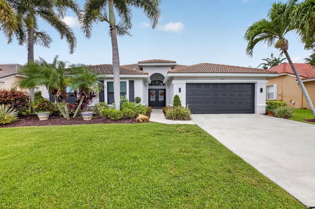 6133 Indian Forest Circle, Lake Worth FL 33463 - Lake Worth, FL - Photo 3
